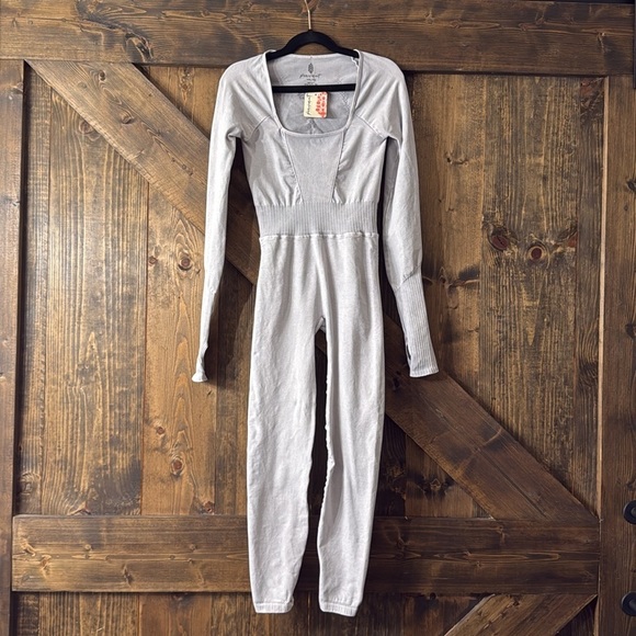 FREE PEOPLE Good Karma Long Sleeves Onesie - Picture 6 of 14